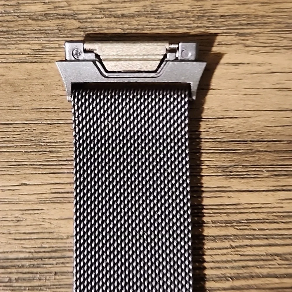 Fitbit Ionic Silver Metal Mesh with Magnet Closure Men or Women Wristbands